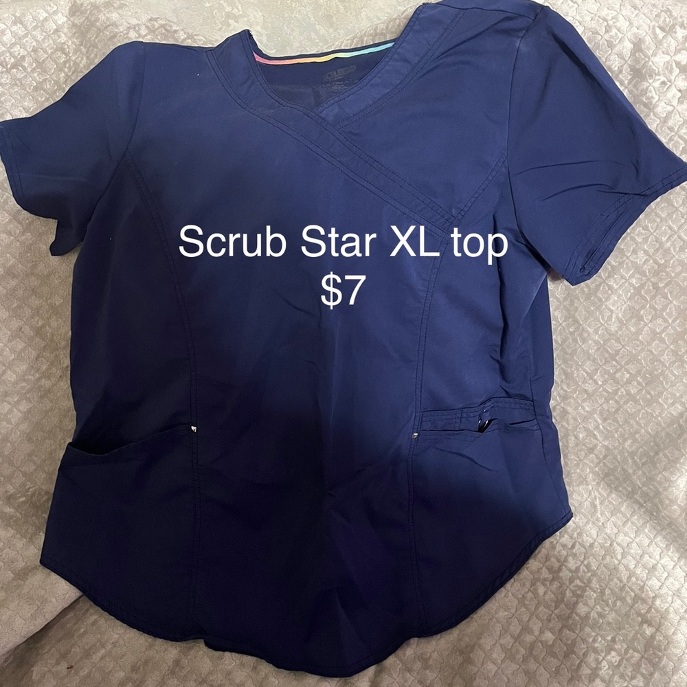 Scrub Star XL scrub top